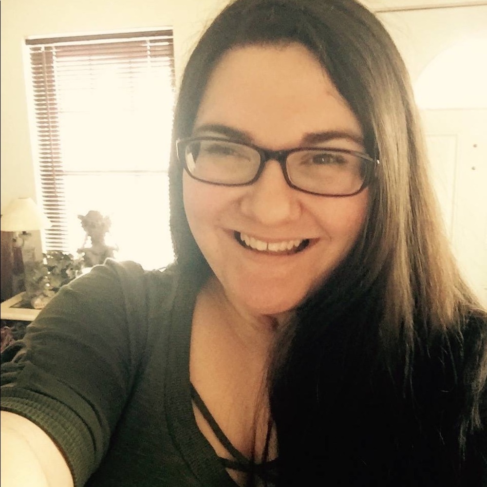 Meet your Posher, Erin